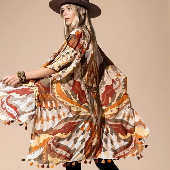 Maya Groovy Elegance Kimono - Picture 1 of 7